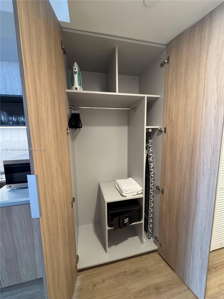 Gale Residences - Residential