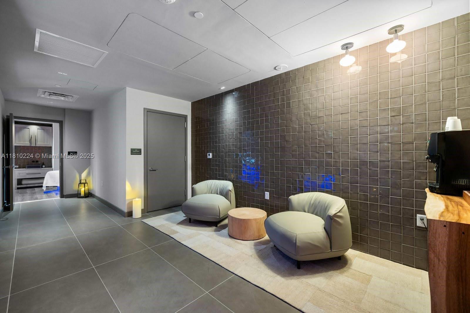 Gale Residences - Residential