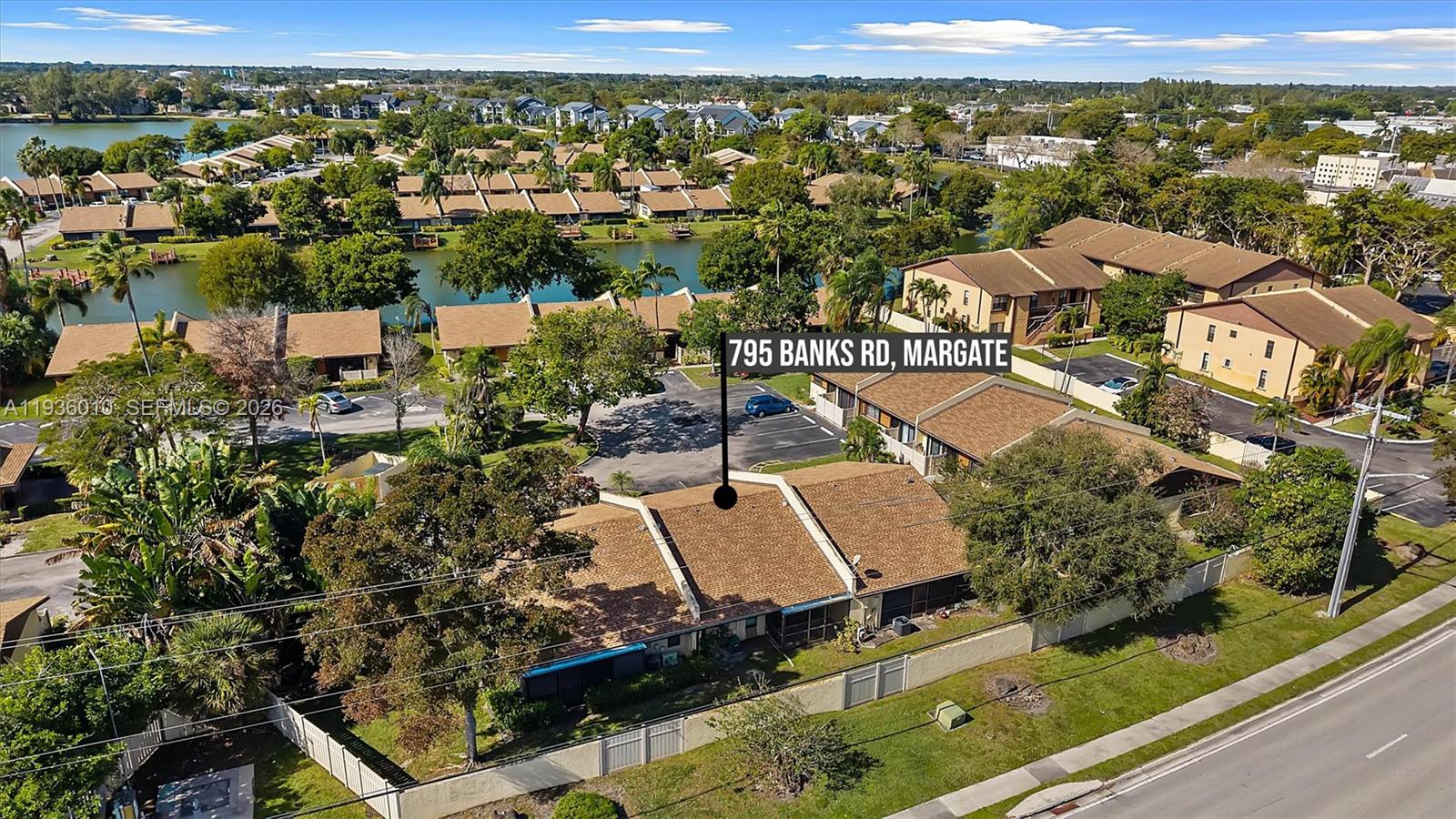 WOODLAKE ISLES - Residential