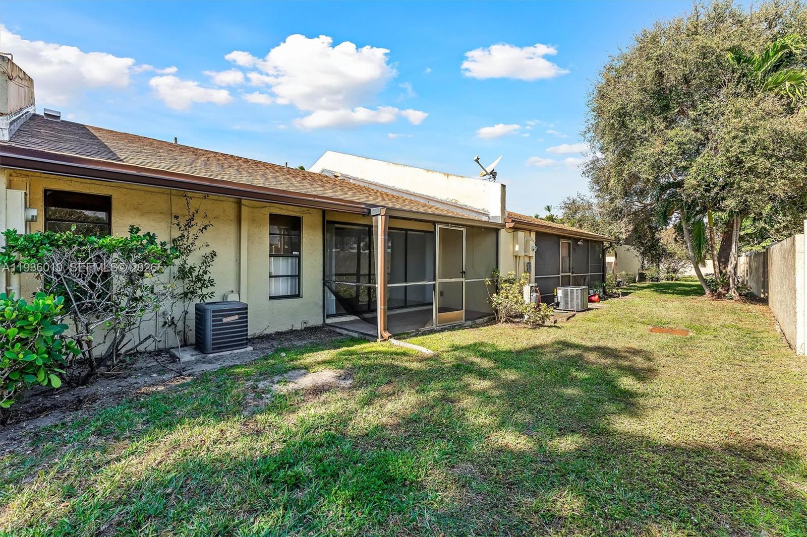 WOODLAKE ISLES - Residential