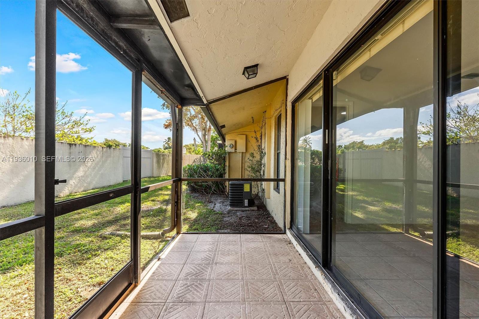 WOODLAKE ISLES - Residential