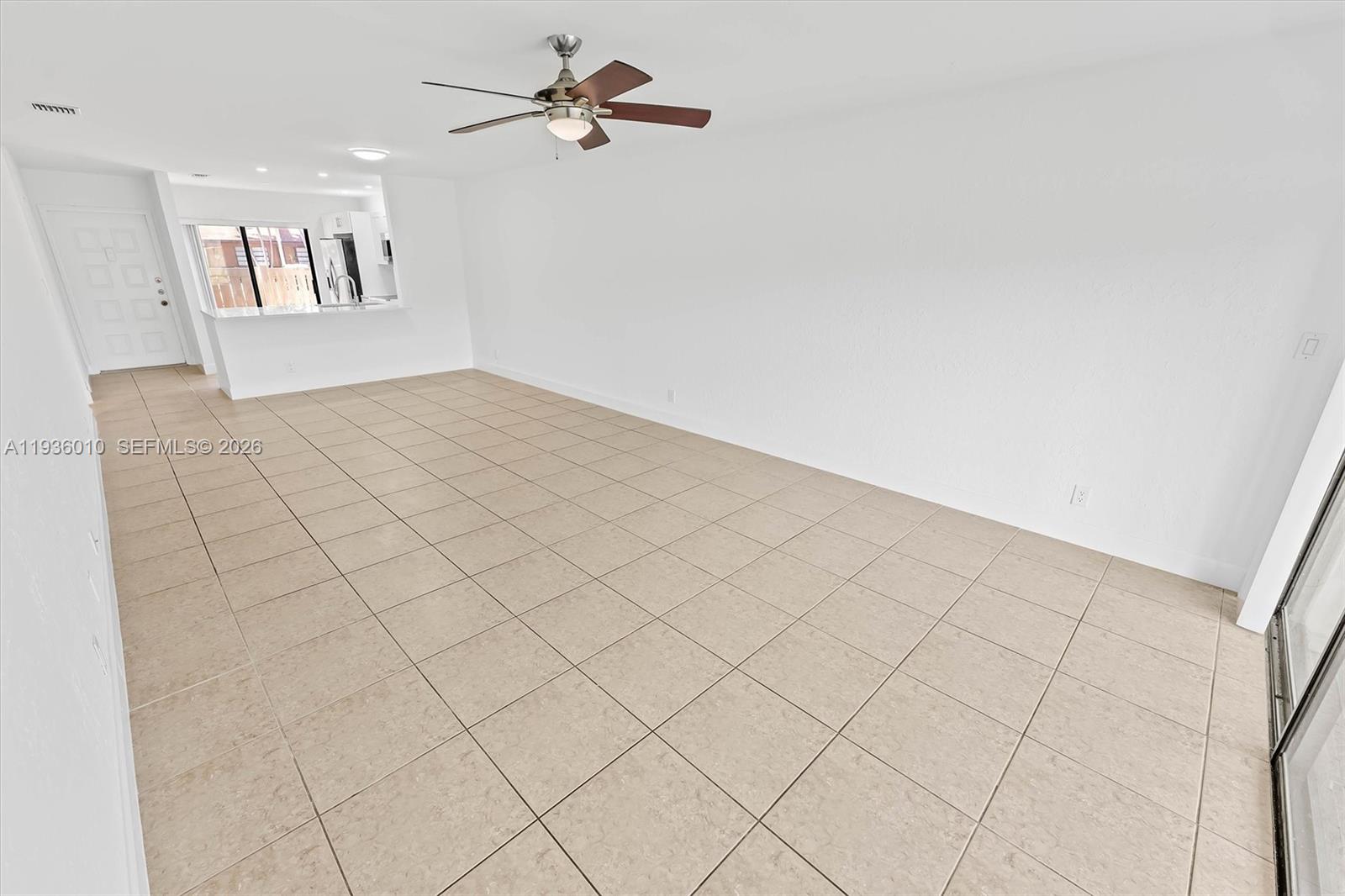 WOODLAKE ISLES - Residential