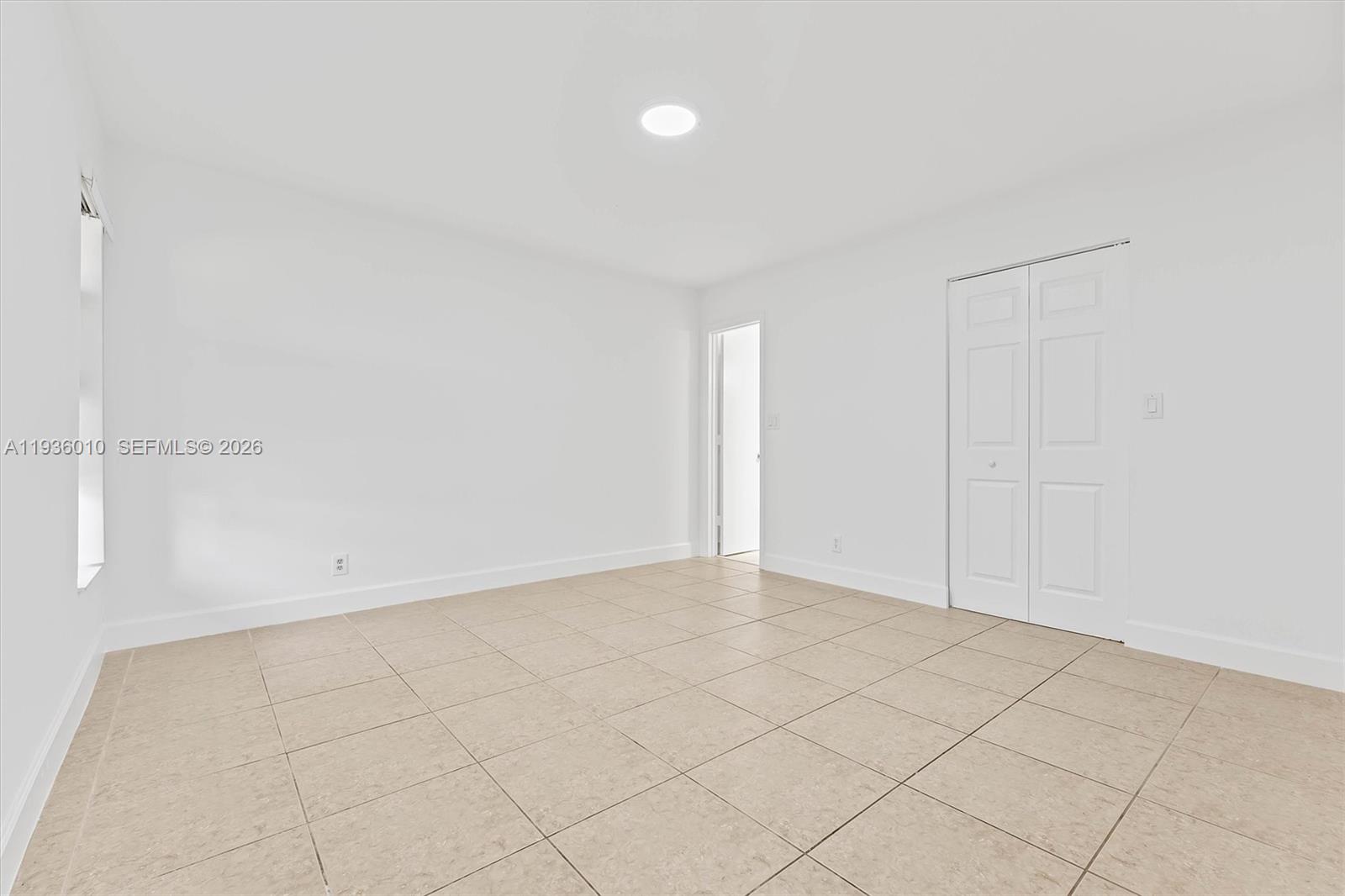 WOODLAKE ISLES - Residential