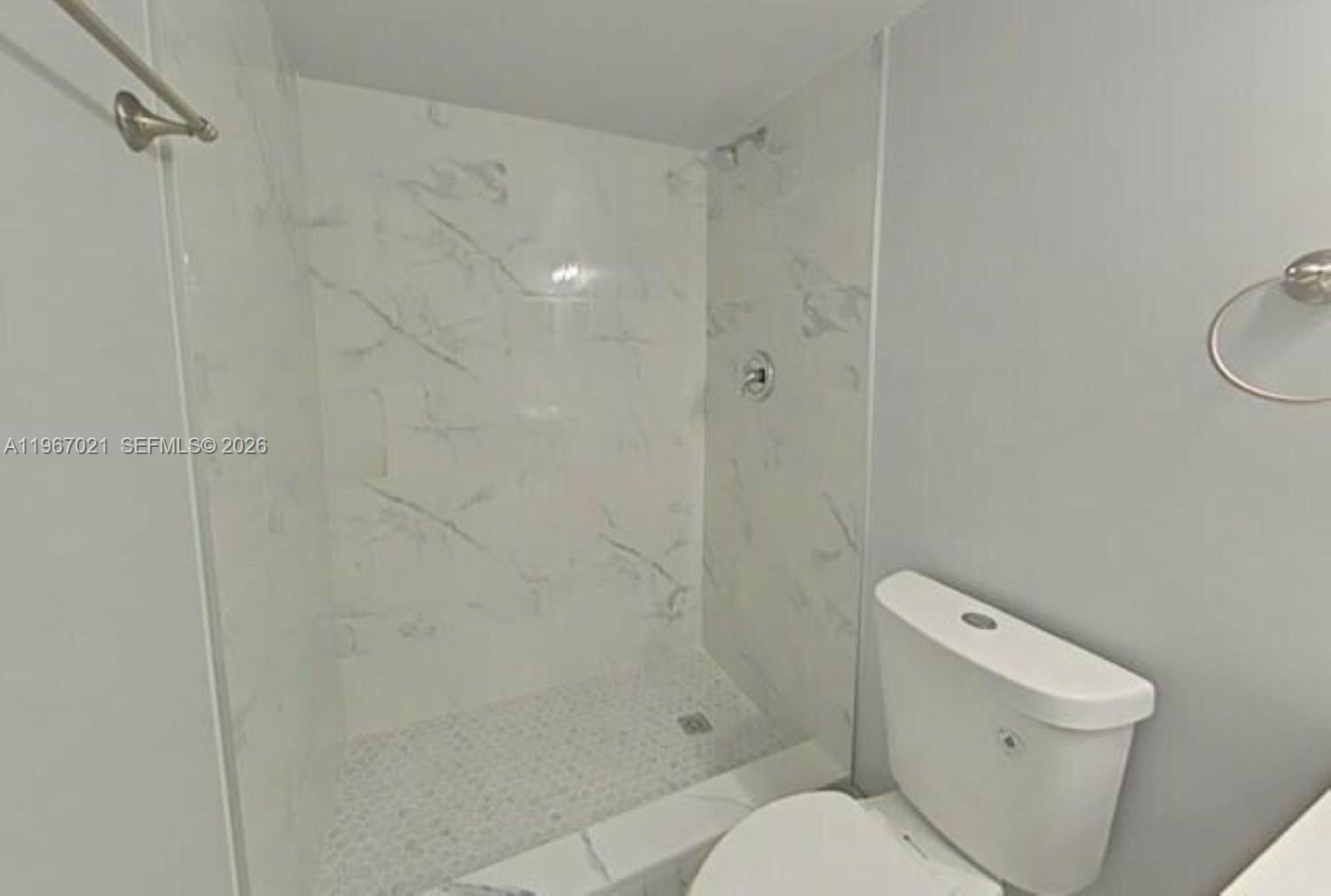 ORIOLE GARDENS 31 CONDO - Residential