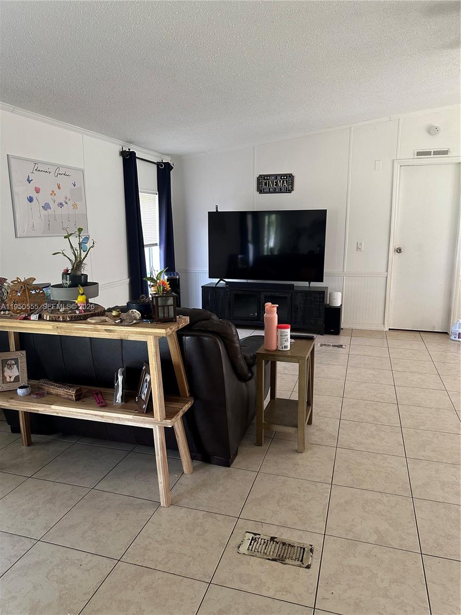 Angus Valley unit - Residential