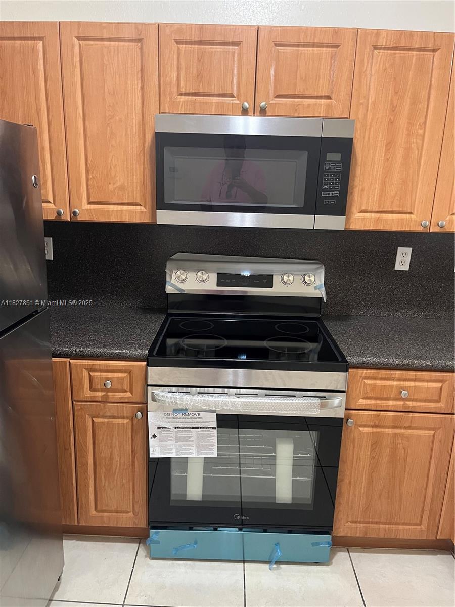 2524 SE 16th Rd 100