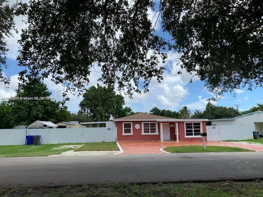 Large home on a big lot, 4 bedrooms and 3 full bathrooms. Great for a large family in a nice and quiet community. The home has many upgrades. New kitchen (2014), roof replaced in 2014. Property in excellent condition, spacious layout, and a large backyard with fruit trees. Convenient location close to schools, shopping, and major highways. Move-in ready.