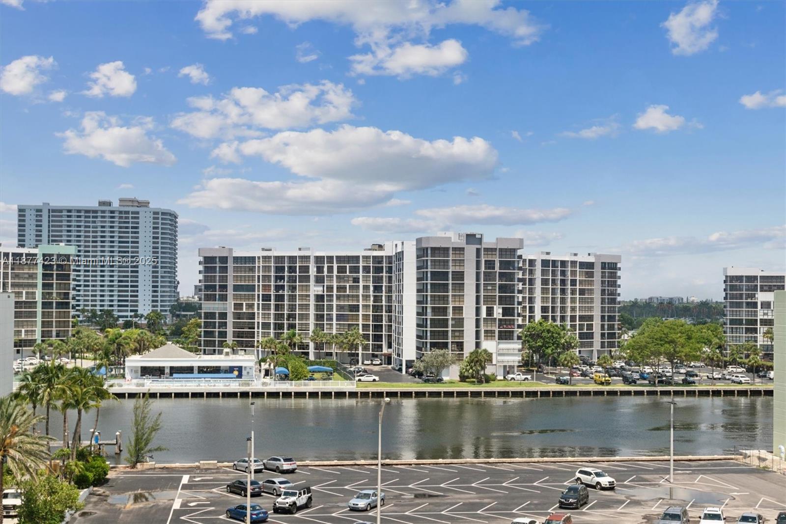 ALEXANDER TOWERS CONDO - Residential Lease