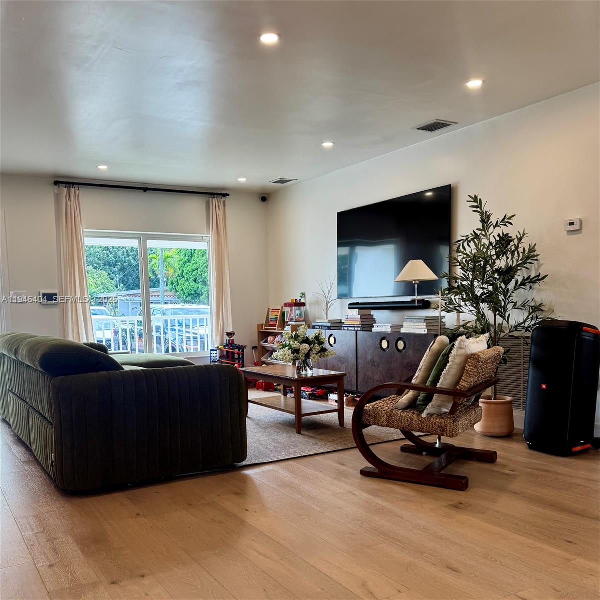 CORAL VILLAS REV - Residential