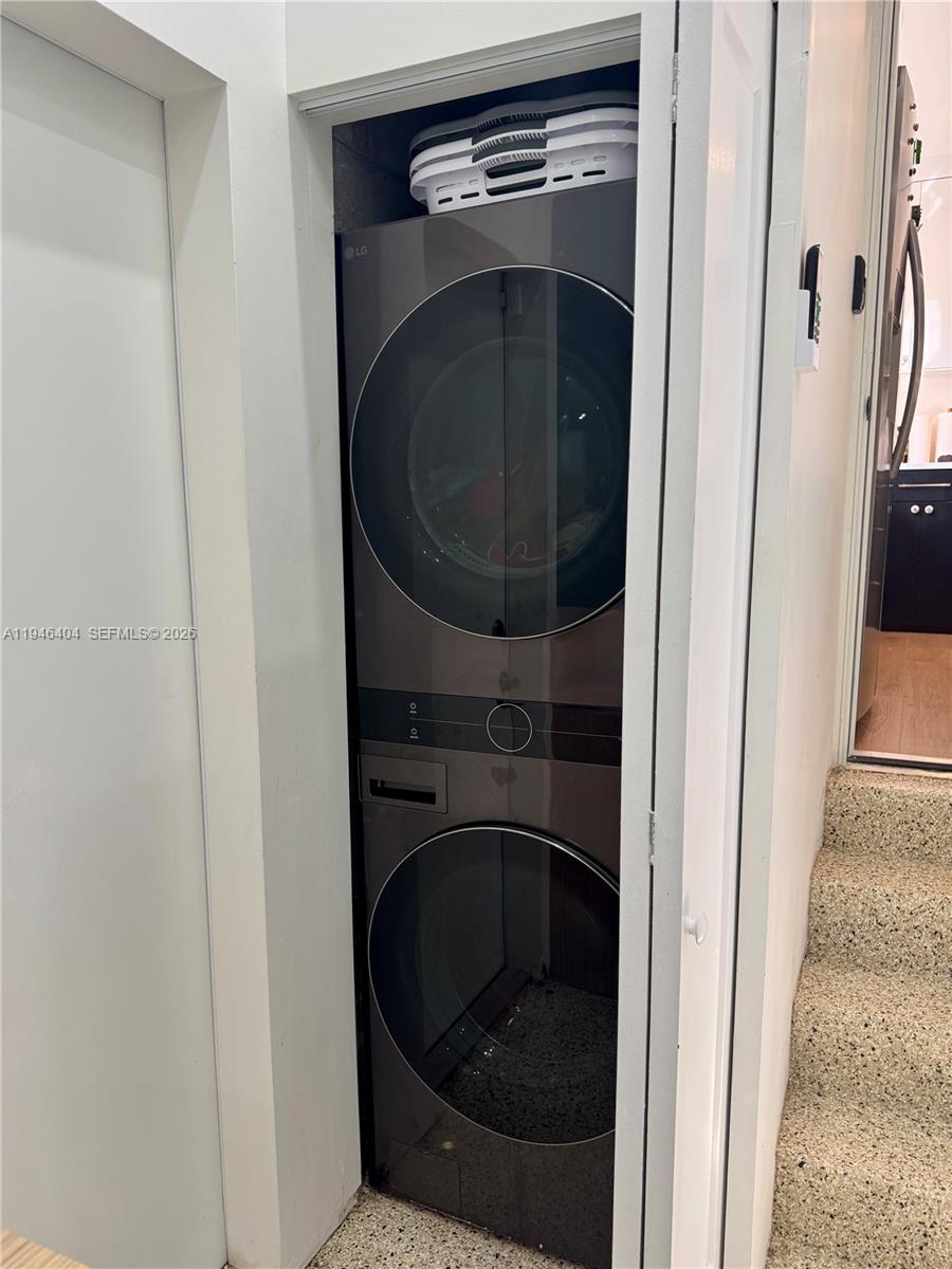 CORAL VILLAS REV - Residential