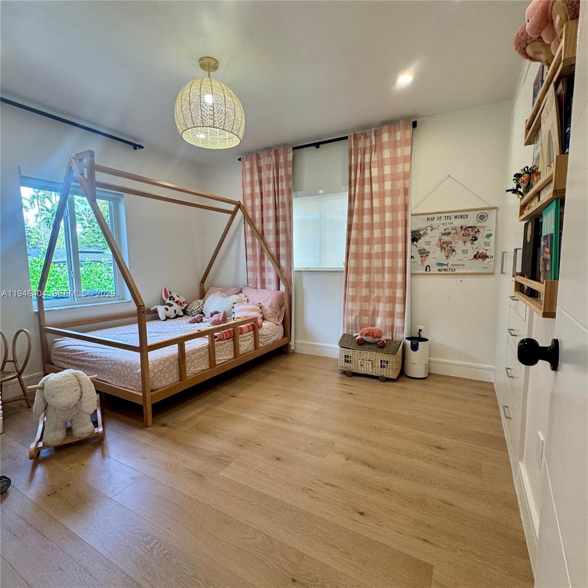 CORAL VILLAS REV - Residential