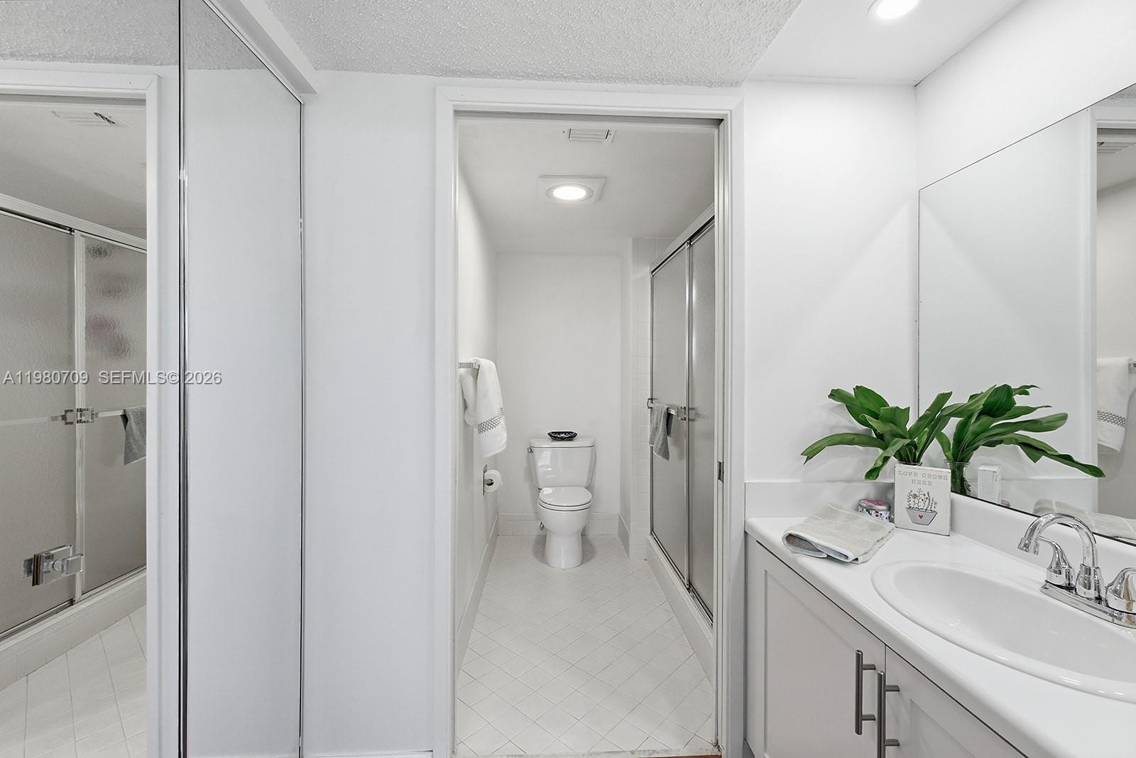 SUFFOLK AT CENTURY VILLAG - Residential