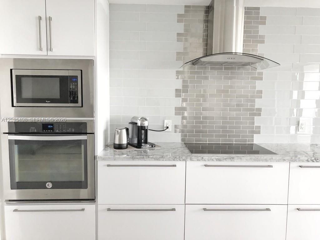Photo of 400 Leslie Dr #508, Hallandale Beach, FL 33009 (MLS # A12015498)