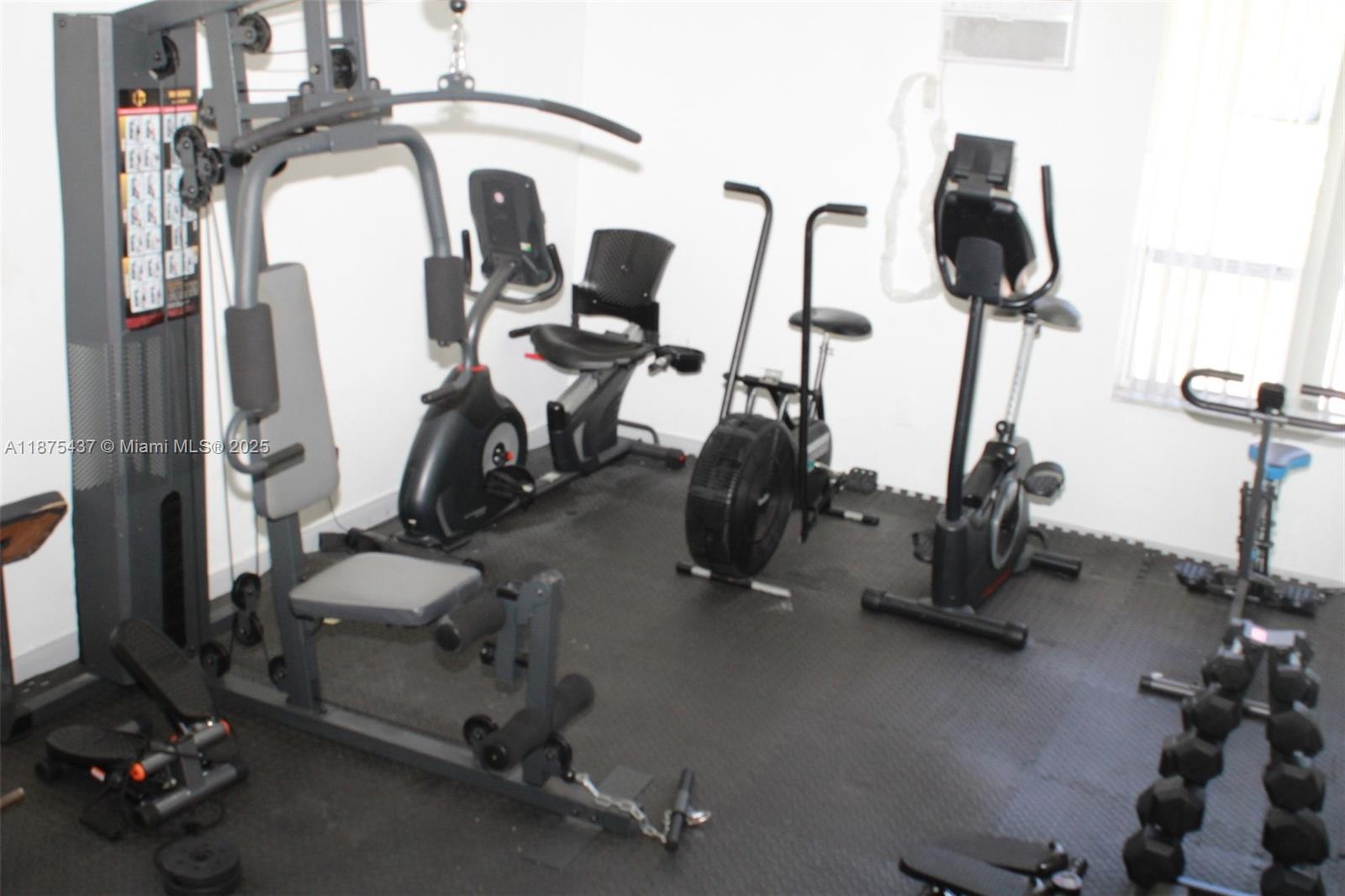 COURTYARDS OF BROWARD CON - Residential