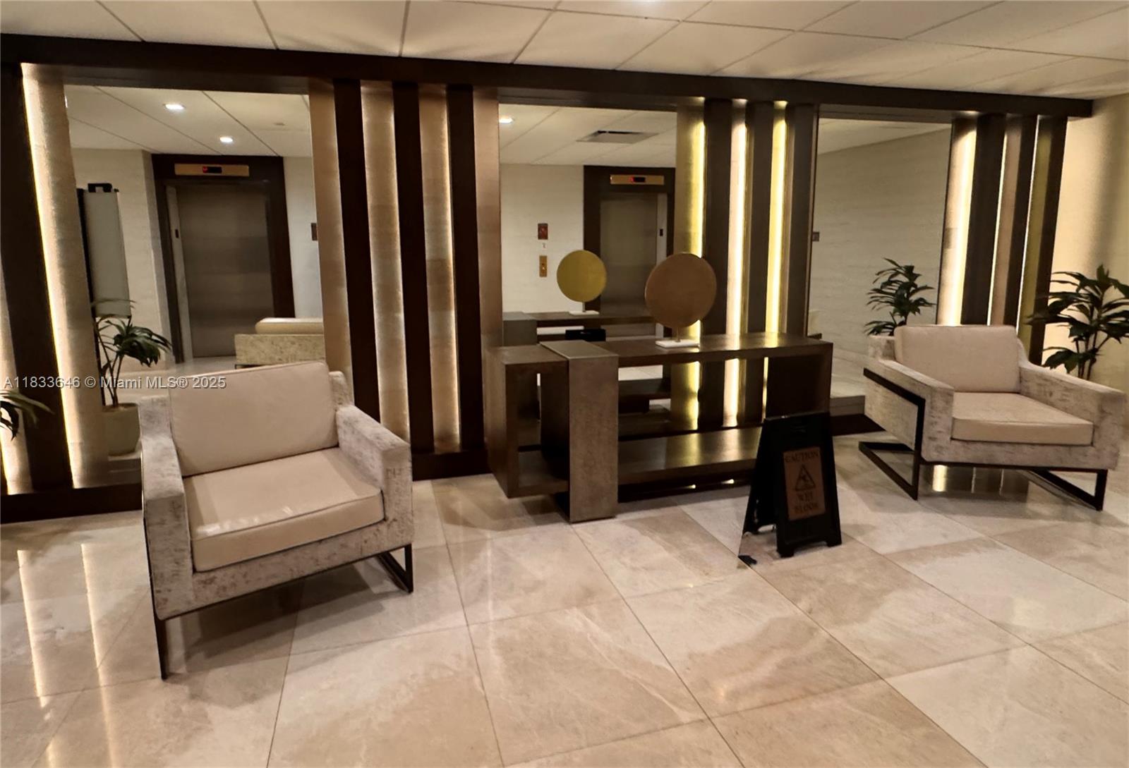 DELVISTA TOWERS CONDO - Residential