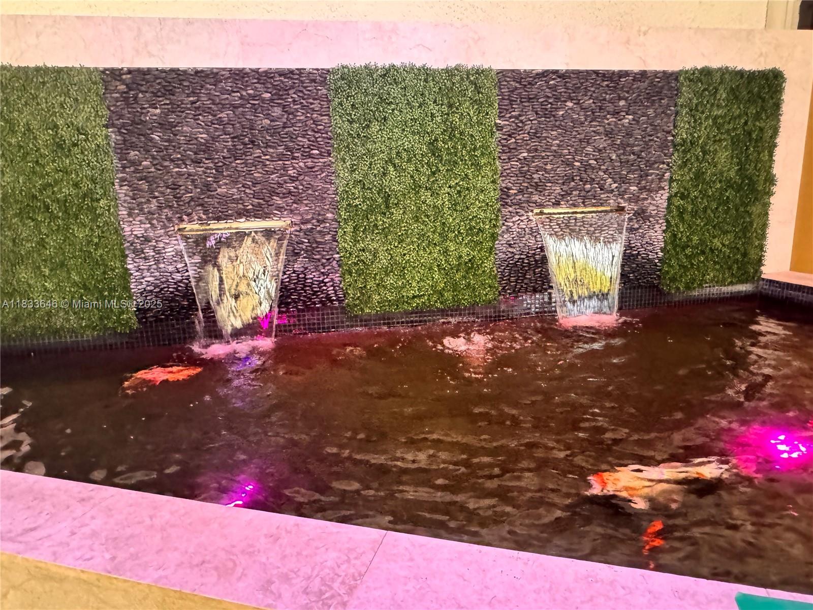 DELVISTA TOWERS CONDO - Residential