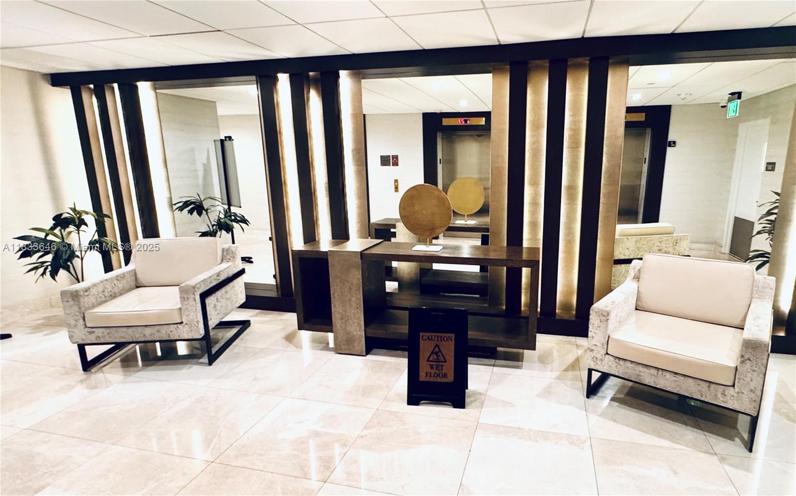 DELVISTA TOWERS CONDO - Residential