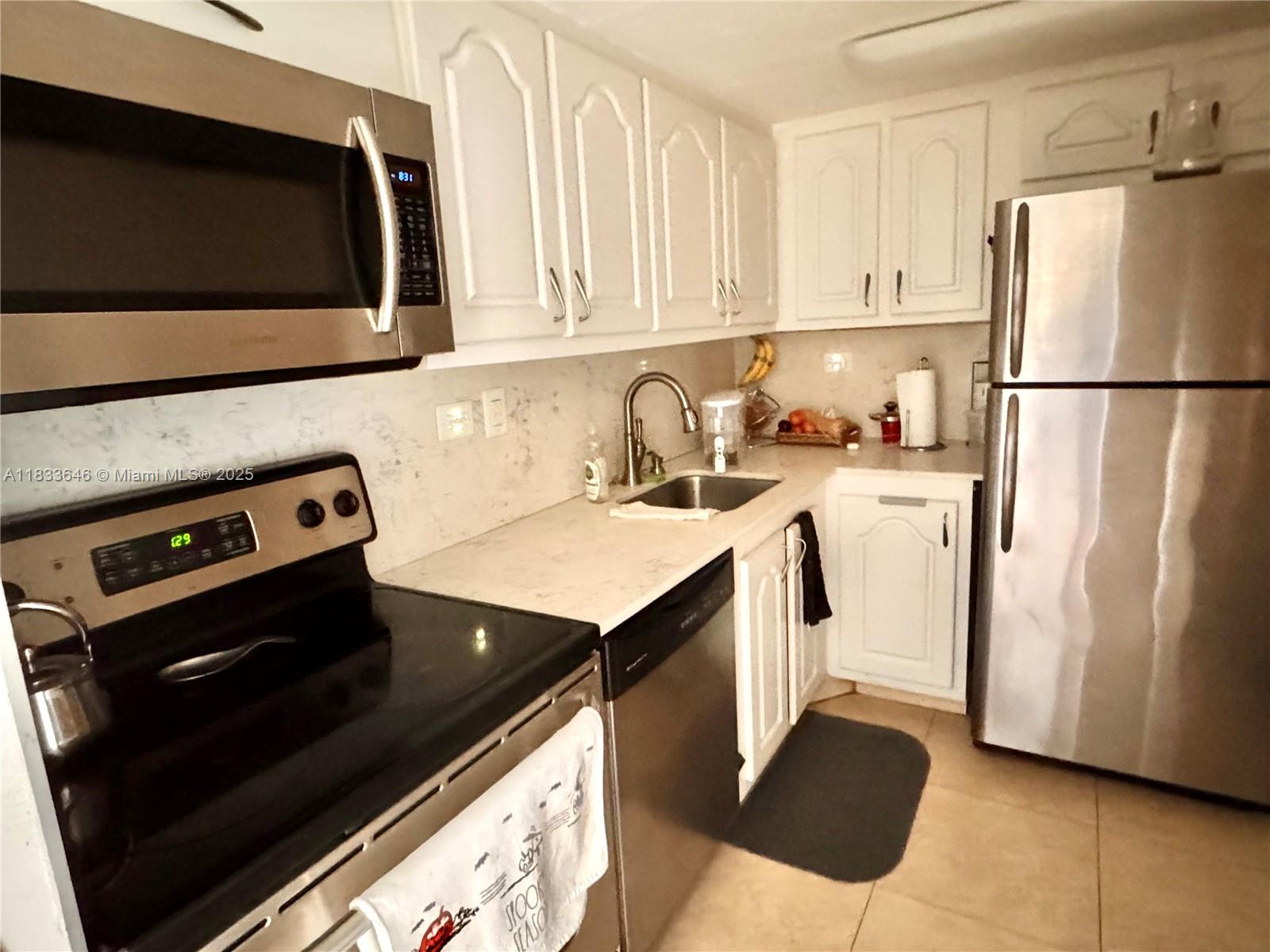 DELVISTA TOWERS CONDO - Residential