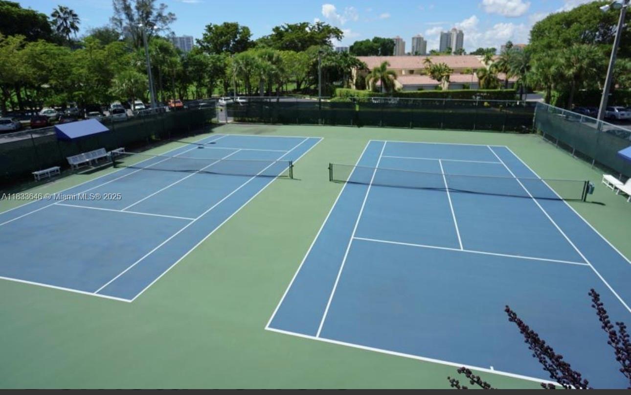 DELVISTA TOWERS CONDO - Residential