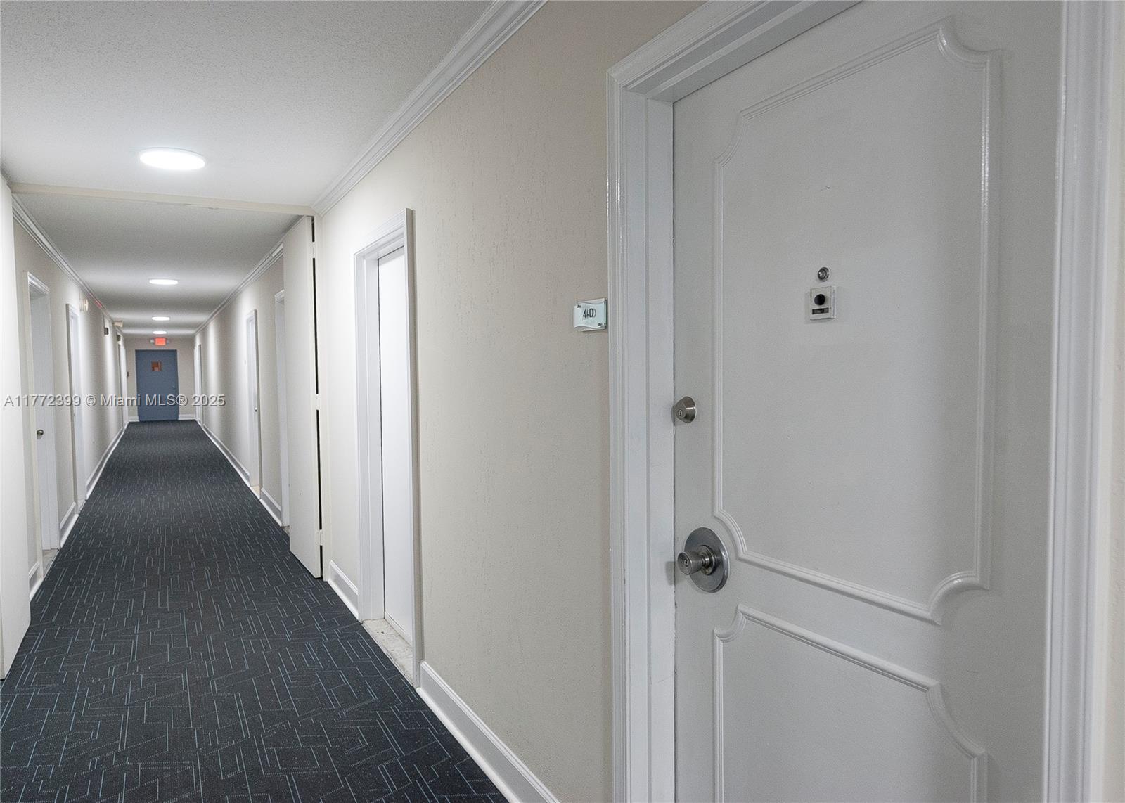 5838 CONDOMINIUM - Residential