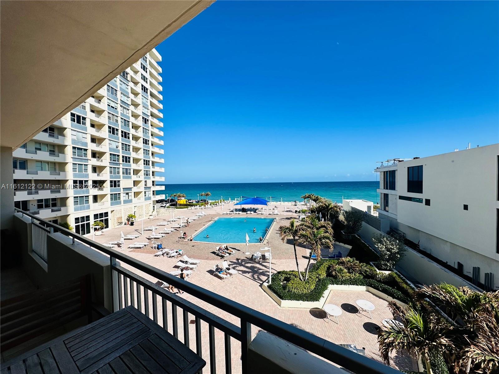 3180 S Ocean Dr 316, Hallandale Beach, Broward County, Florida - 2 Bedrooms  
2 Bathrooms - 