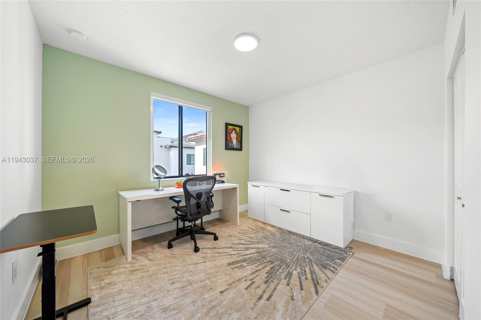 DOWNTOWN DORAL SOUTH PHAS - Residential