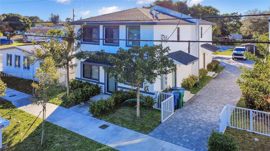 Prime duplex investment with strong appeal! This 2023 new construction duplex has 2 well-designed and sizable units, each with 3 bedrooms and 3 bathrooms. 1 bedroom and 1 bathroom is on the bottom floor. Everything is new: stainless steel appliances, ceramic tile throughout, low maintenance finishes, and in-unit washer and dryer. The yard is fenced and gated. The property is top condition, turnkey, and ready to rent/move in. Great location near Southland Mall, shopping, schools, and highways.