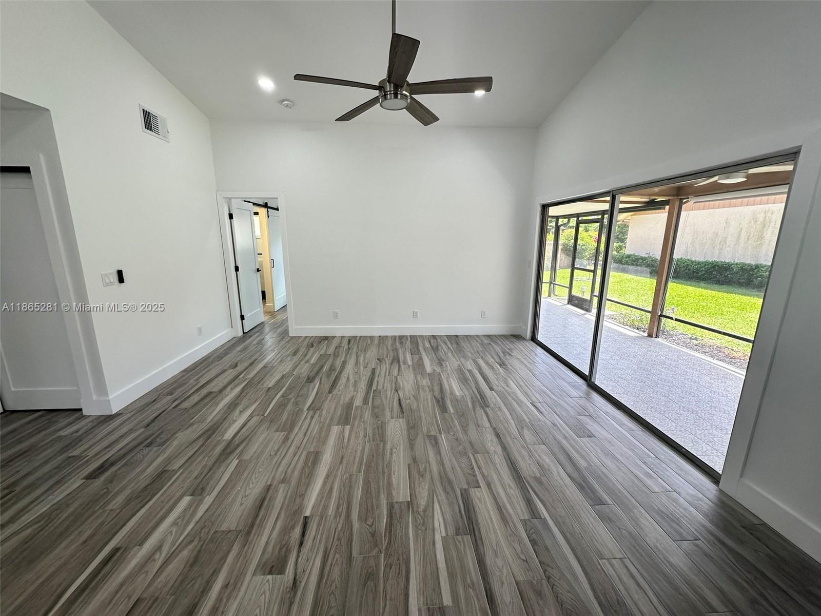 Royal Woods Ph 02 - Residential