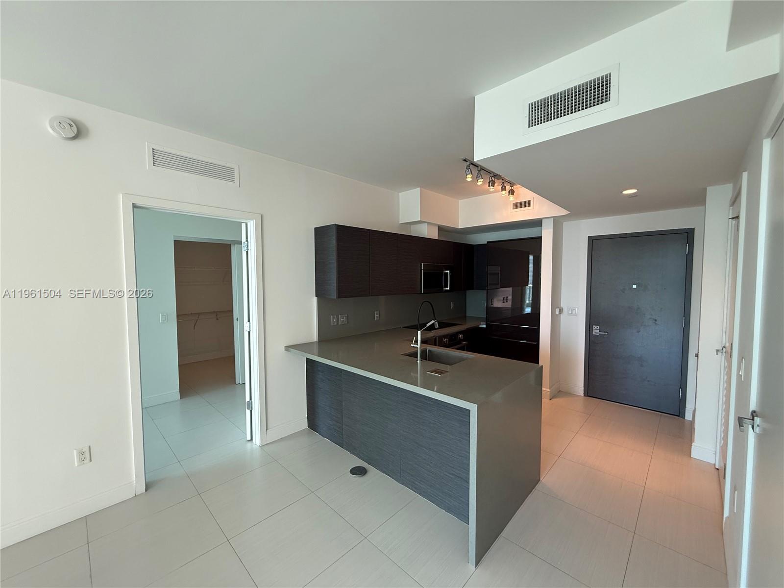 THE BONDO (1080 BRICKELL) - Residential