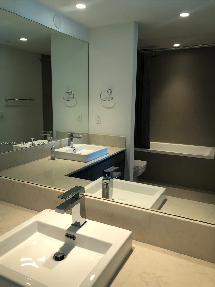 THE BONDO (1080 BRICKELL) - Residential