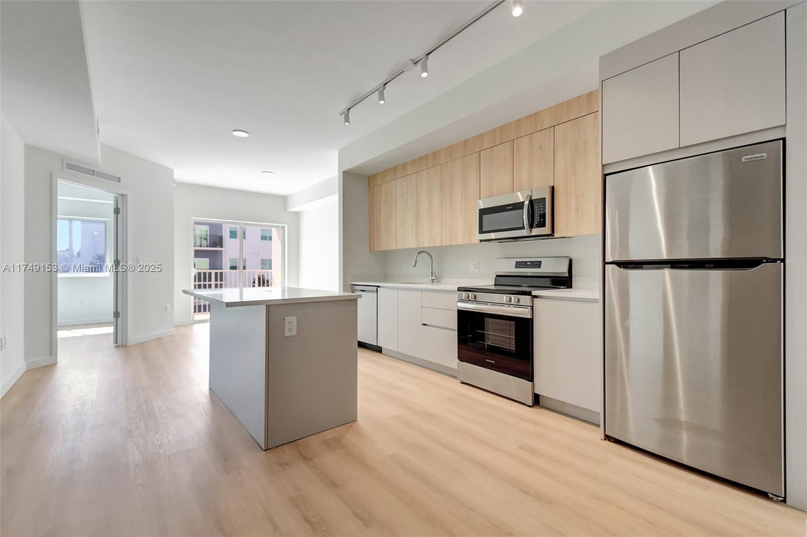 LAKE WORTH HEIGHTS - Residential Lease