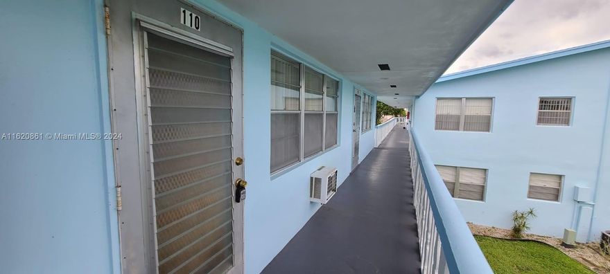 55+ SENIOR COMMUNITY. NICE 1 BEDROOM - 1 BATHROOM ON 2ND FLOOR UNIT IN CENTURY VILLAGE IN THE HEART OF WEST PALM BEACH ! TILE THROUGH ENTIRE UNIT FLOORING! New roof 2024 !. Century village has many amenities of resort style, big movie theater also for shows , indoor and outdoor pools, a medical facilities and pharmacy, beauty shop, tennis, yoga ,dance ,aerobics, boating and more. Courtesy bus service! & 24-hour security. and much more. VACANT UNIT on Lock Box