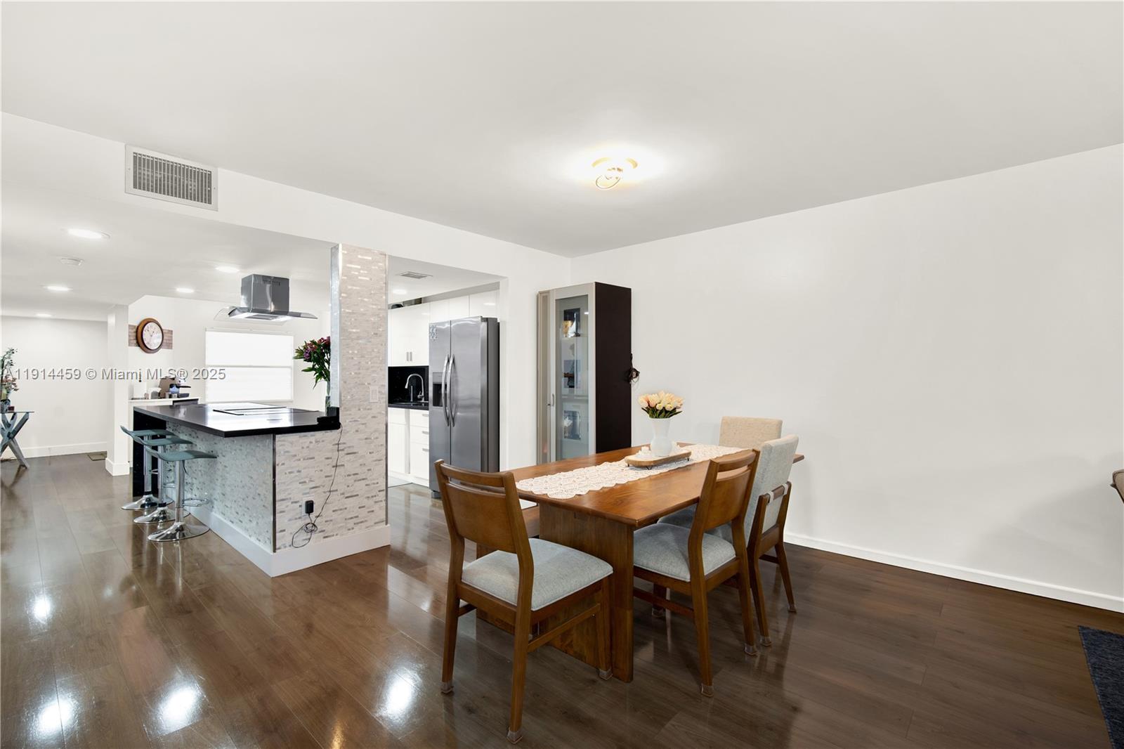 HAWTHORNE AT CENTURY VILL - Residential