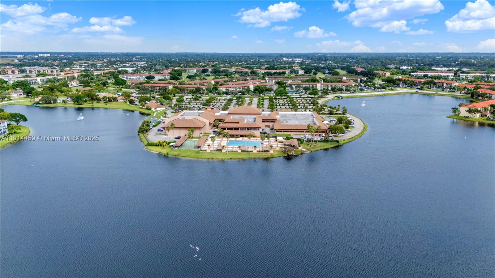 HAWTHORNE AT CENTURY VILL - Residential