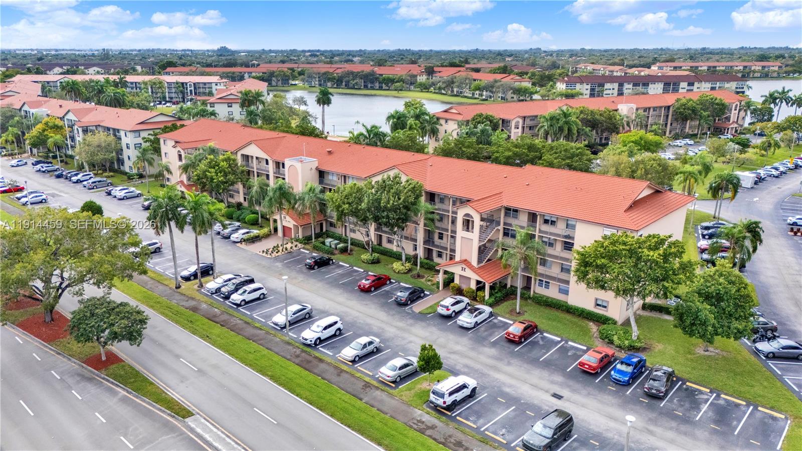 HAWTHORNE AT CENTURY VILL - Residential