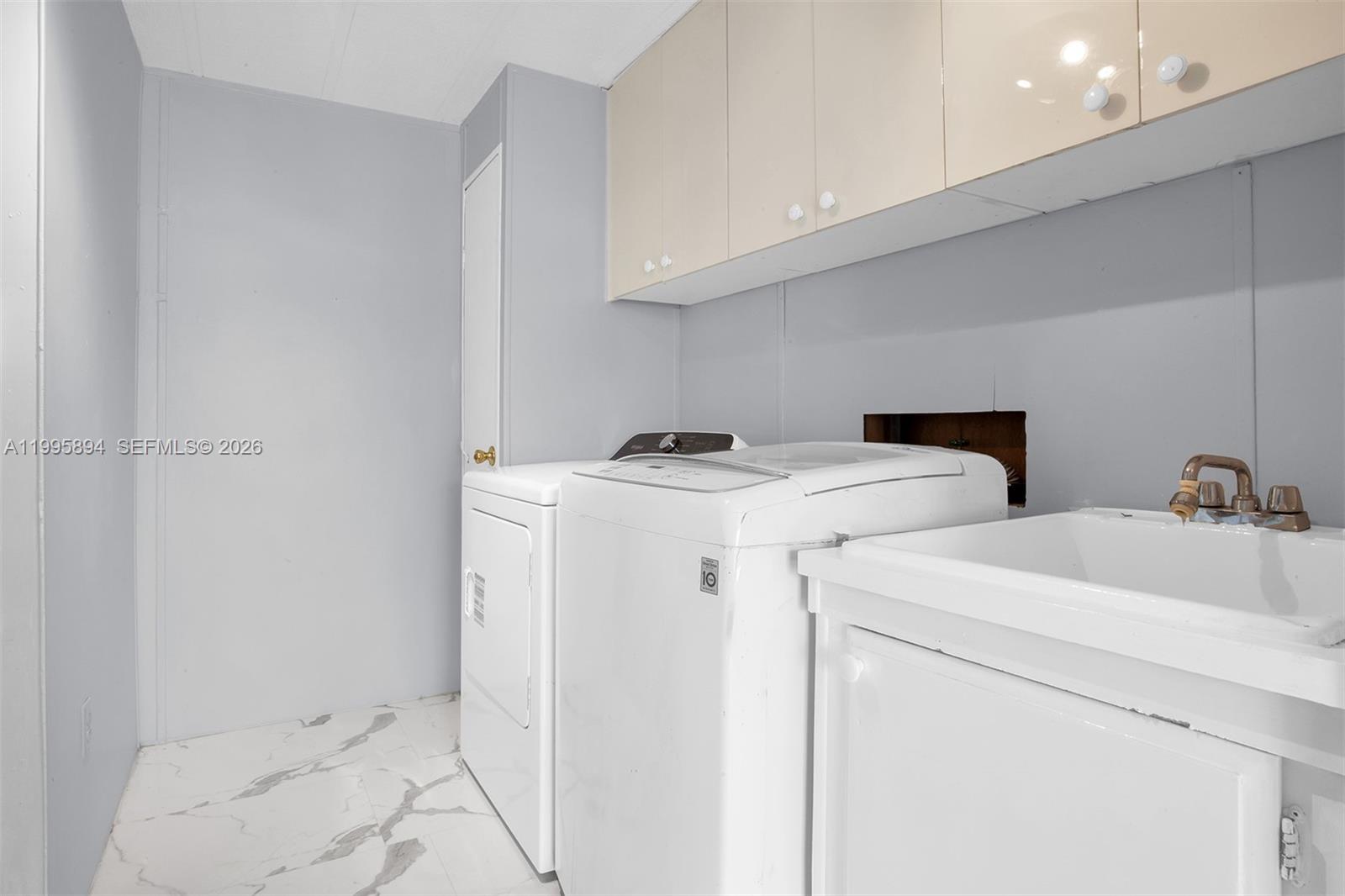 HIGHLAND MEADOWS ESTATES - Residential