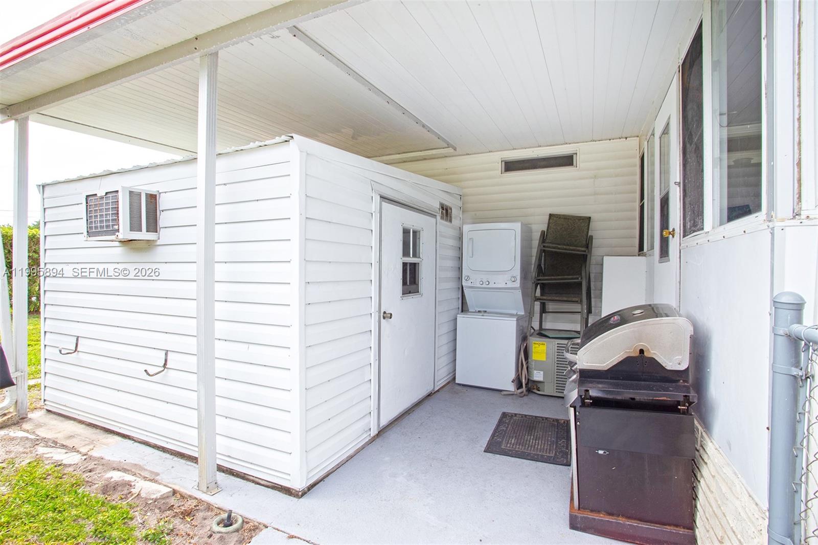 HIGHLAND MEADOWS ESTATES - Residential