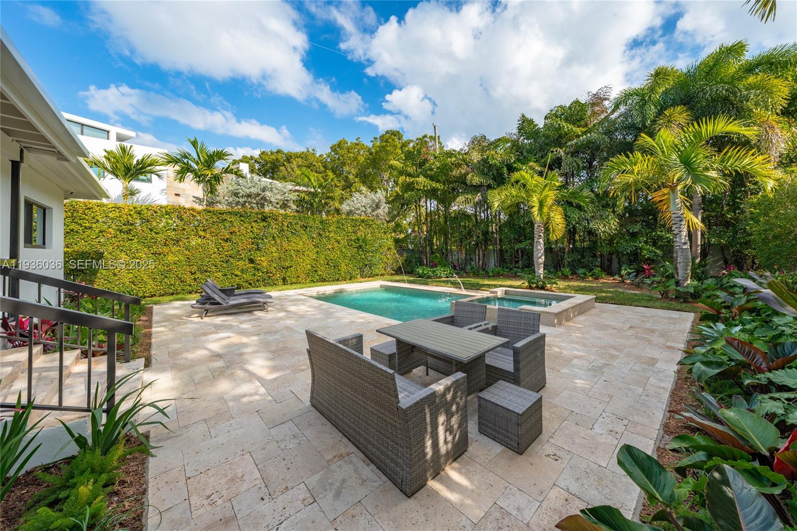 AMD PLAT OF SUNSET LAKE S - Residential