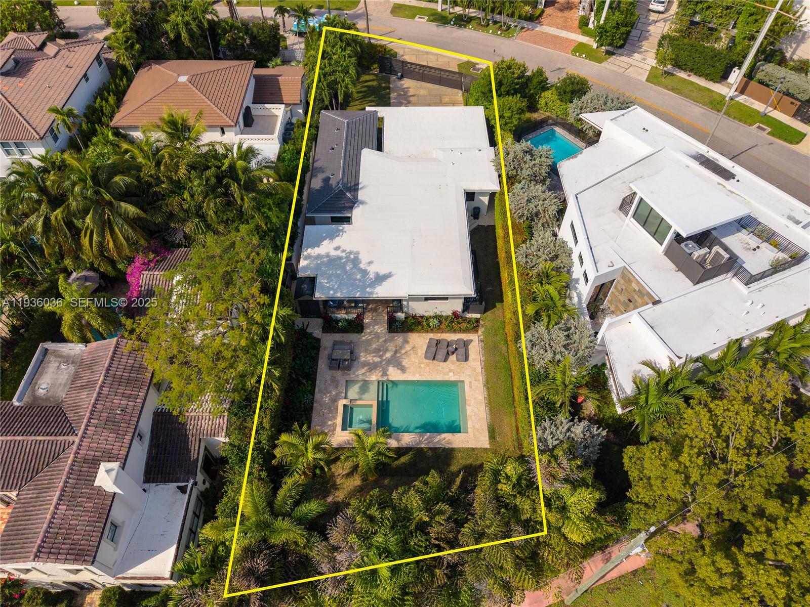 AMD PLAT OF SUNSET LAKE S - Residential