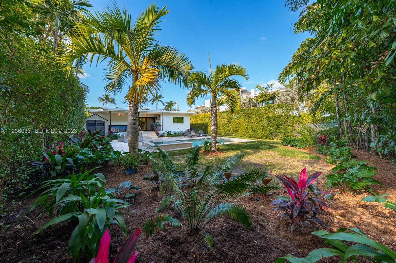 AMD PLAT OF SUNSET LAKE S - Residential