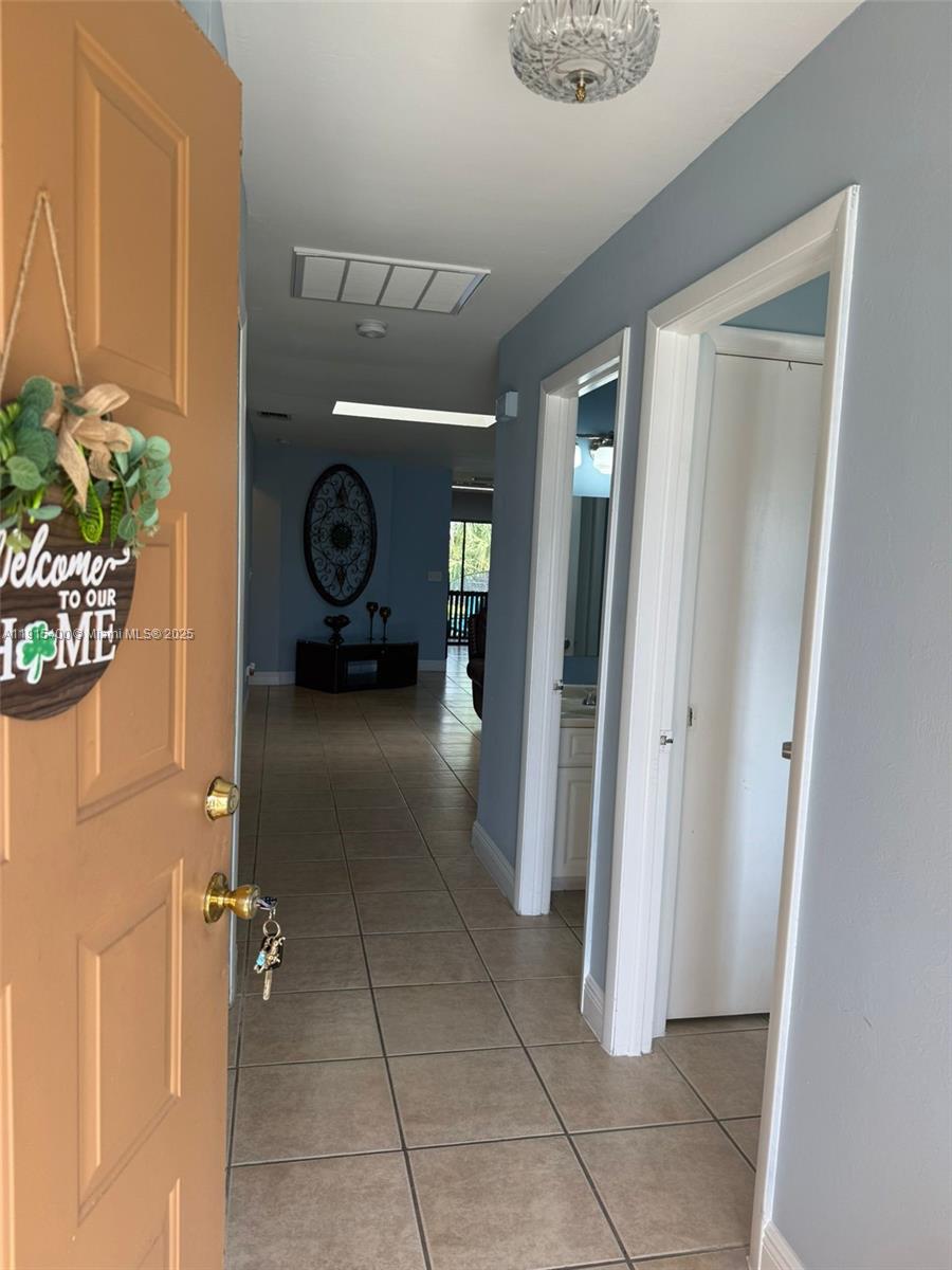 CAPE CORAL UNT18 - Residential Income