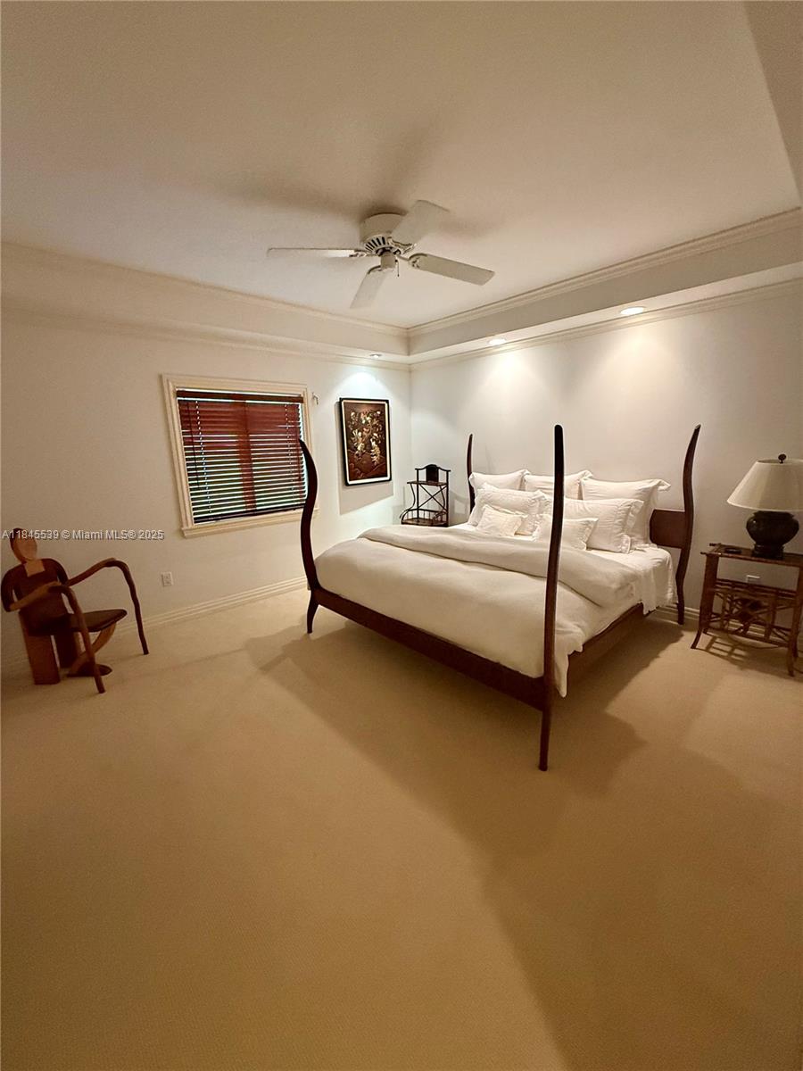 BAYSHORE VILLAS - Residential