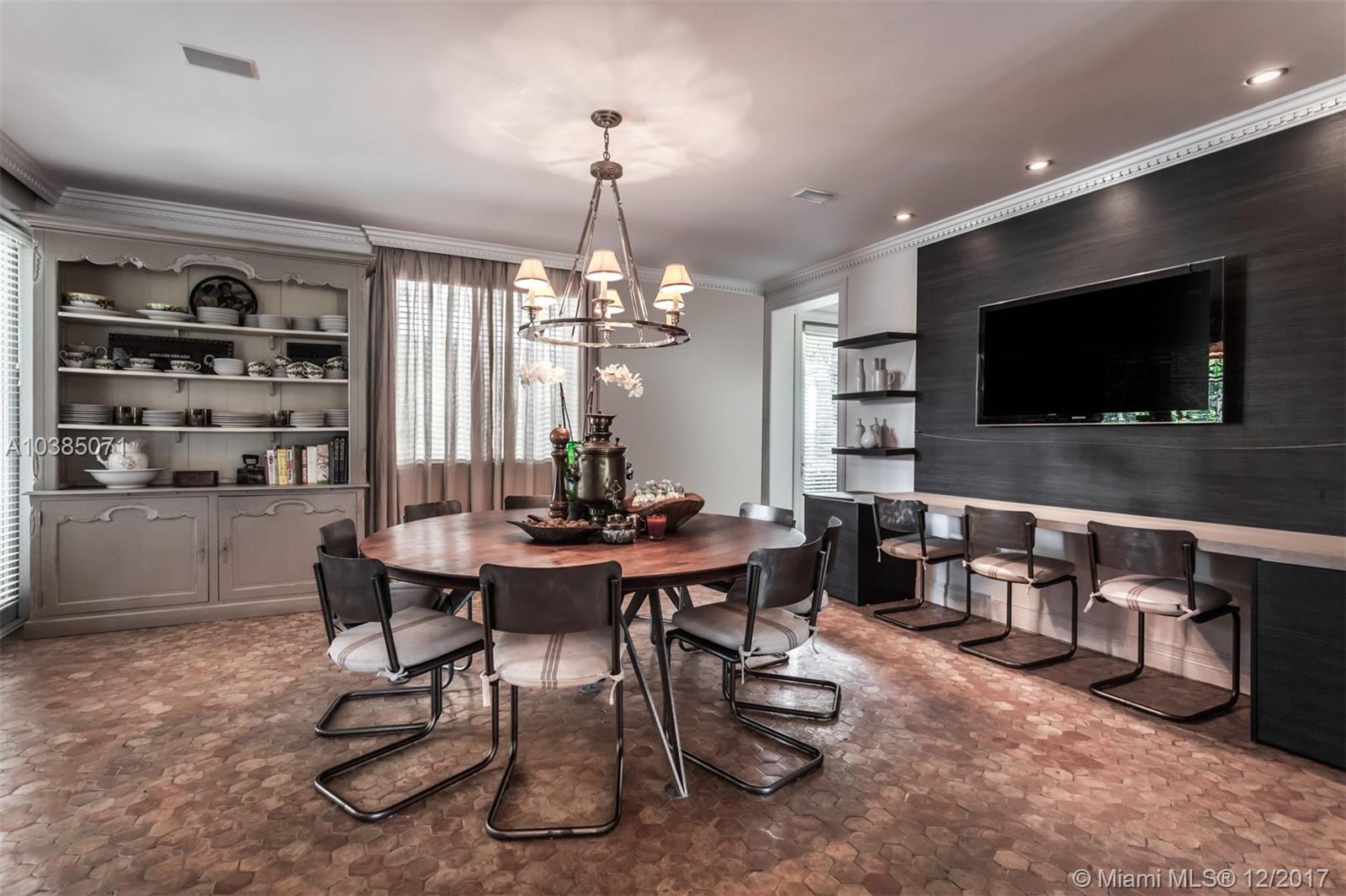 STONEGATE - Residential