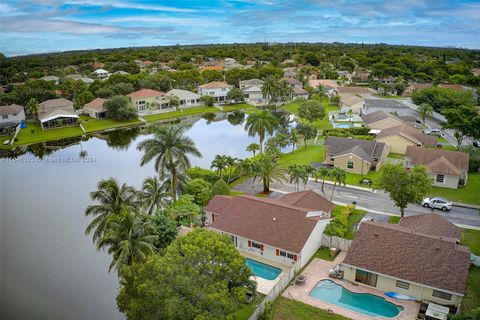 A home in Davie