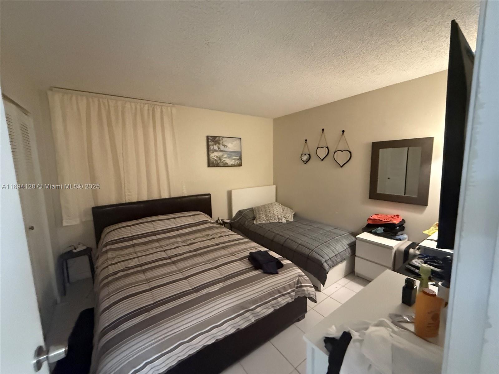 VISTA DEL LAGO CONDO PH I - Residential Lease