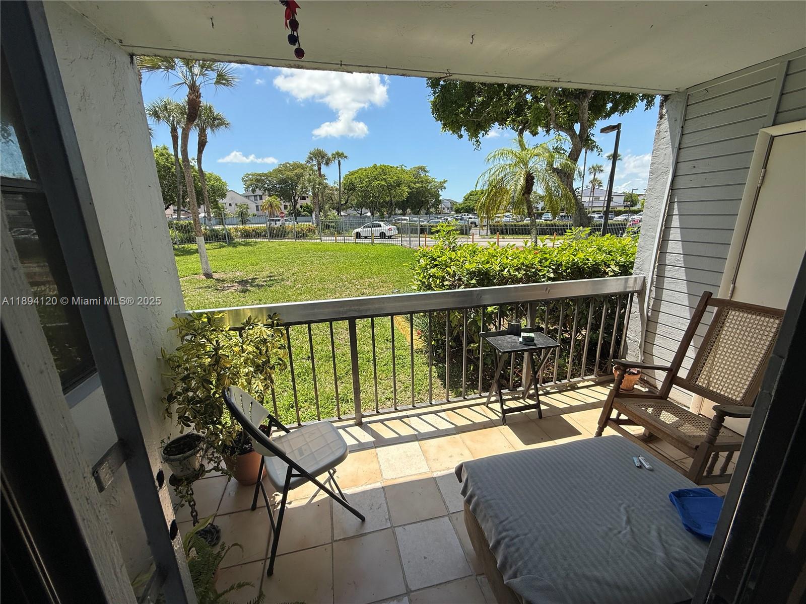 VISTA DEL LAGO CONDO PH I - Residential Lease