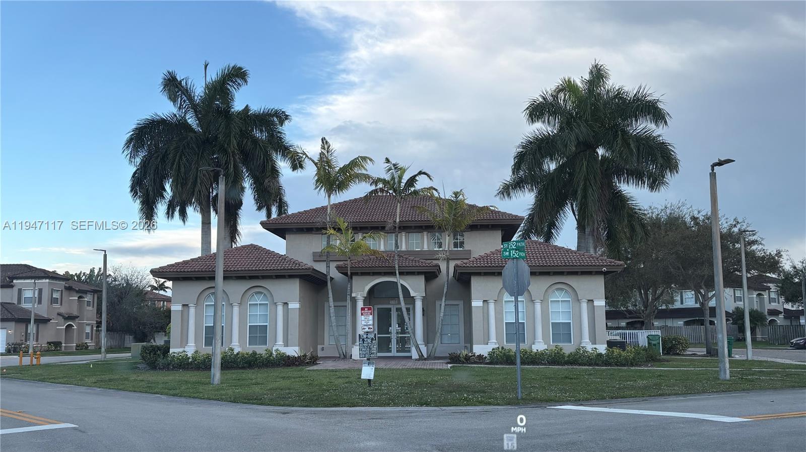 CENTURY GARDENS VILLAS - Residential