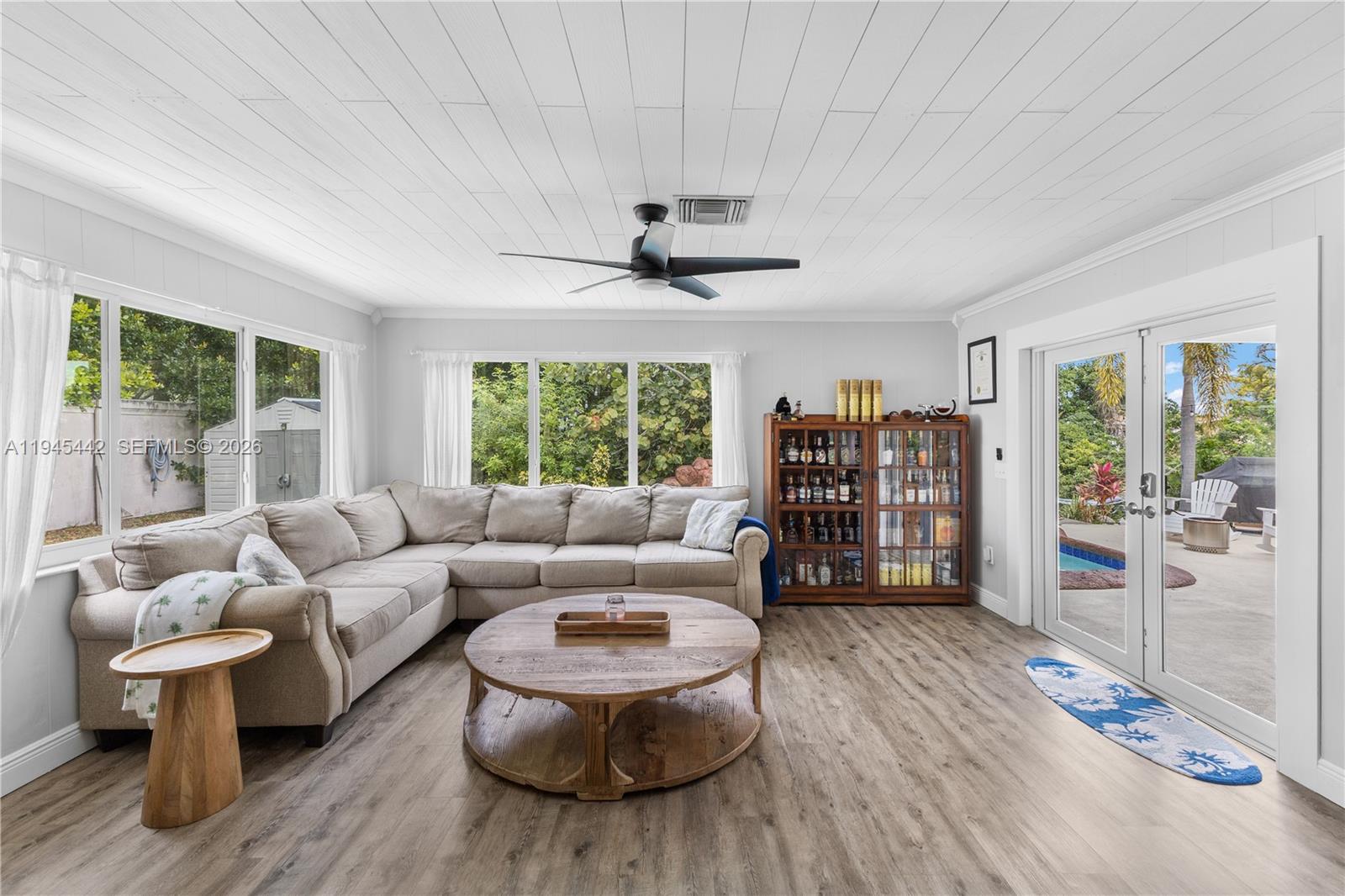 SUNRISE GOLF VILLAGE SEC - Residential