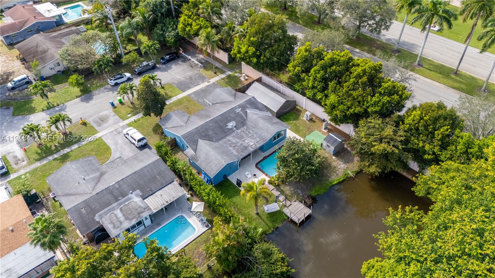 SUNRISE GOLF VILLAGE SEC - Residential