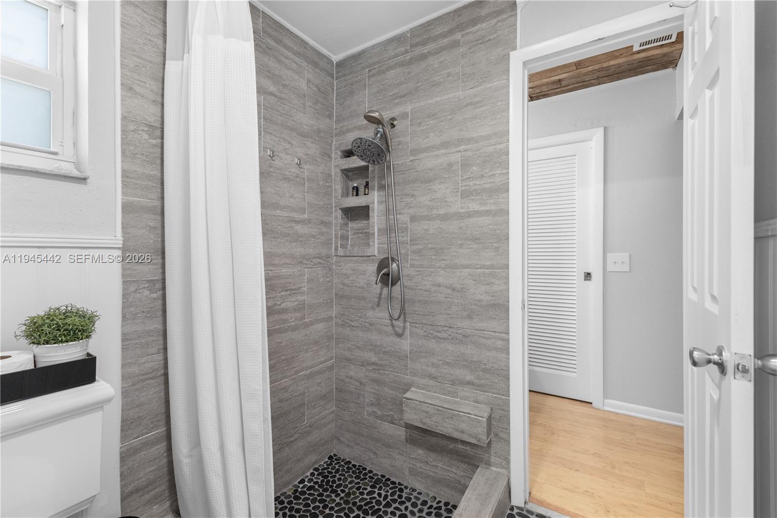 SUNRISE GOLF VILLAGE SEC - Residential